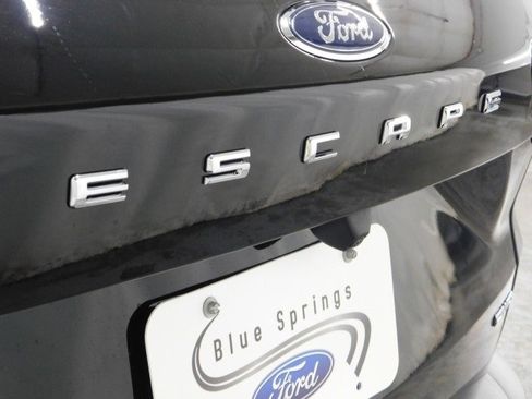 New 2026 Ford Escape ST-Line w/ Tech Pack #1 image 6