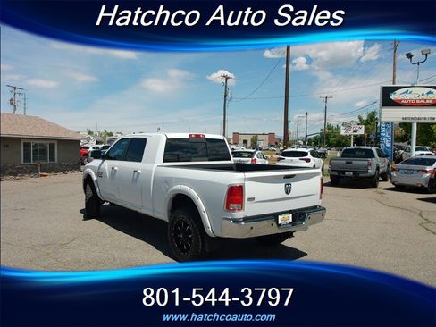 Used 2014 RAM 2500 Laramie w/ Convenience Group AWD/4WD image 3