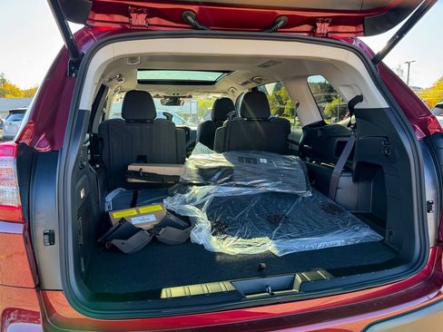 New 2025 Subaru Ascent Onyx Edition w/ Onyx Package image 13