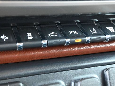 Used 2019 Chevrolet Silverado 3500 High Country w/ Duramax Plus Package image 25