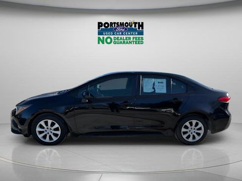 Used 2023 Toyota Corolla LE FWD image 2