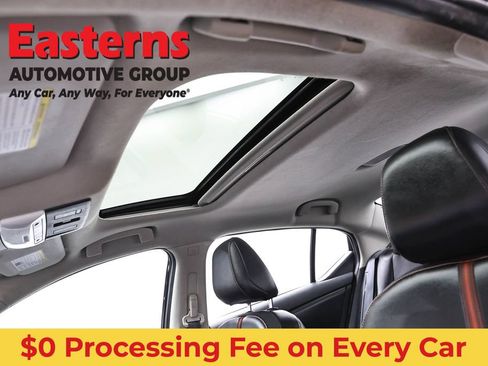 Used 2023 Nissan Sentra SR w/ SR Premium Package FWD image 35