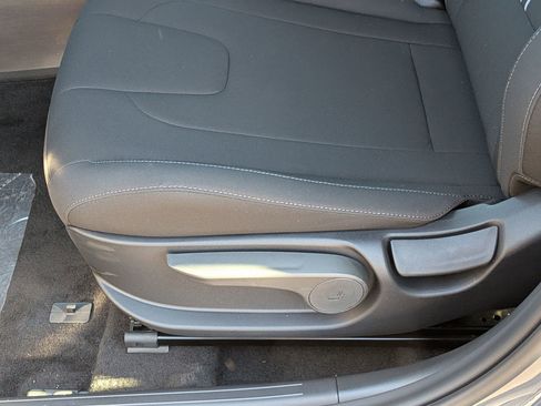 New 2026 Hyundai Elantra Sport image 18