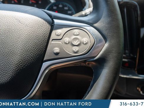 Used 2023 Chevrolet Traverse LT AWD/4WD image 14