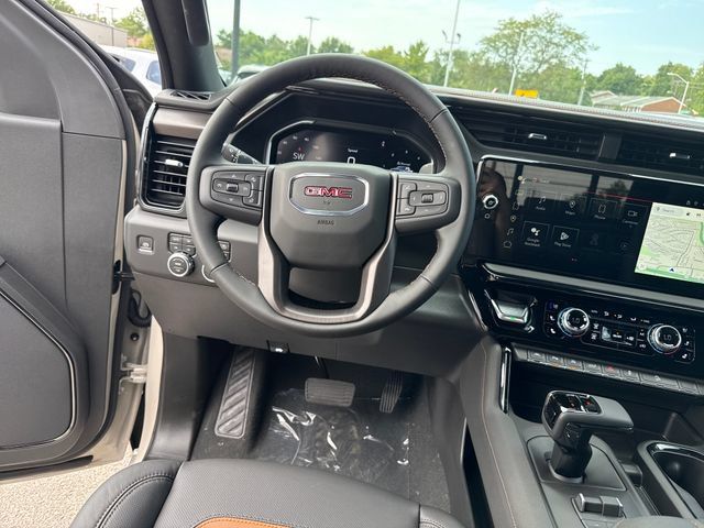 New 2026 GMC Sierra 1500 AT4 w/ AT4 Premium Package AWD/4WD image 16