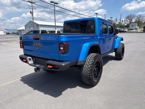 Used 2021 Jeep Gladiator Mojave AWD/4WD image 3