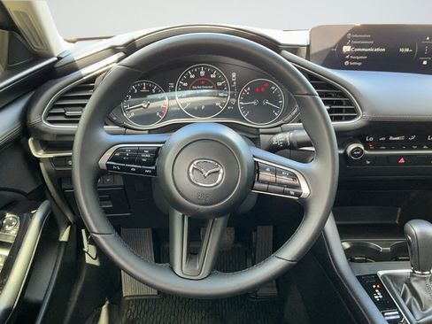 Used 2026 MAZDA MAZDA3 2.5 S Sedan w/ Preferred Pkg FWD image 9
