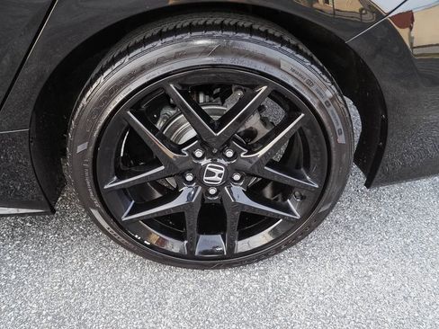 Used 2023 Honda Civic Sport image 34