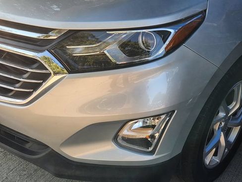 Used 2021 Chevrolet Equinox Premier FWD image 8