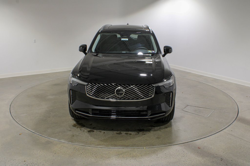 Used 2026 Volvo XC90 B6 Plus w/ Protection Package AWD/4WD image 8