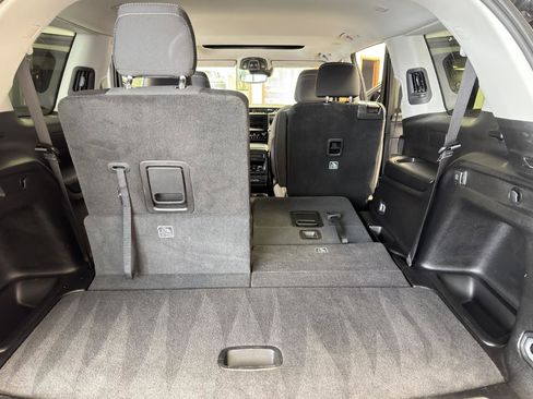 Used 2023 Jeep Grand Cherokee L Laredo w/ Trailer Tow Group (B) image 36