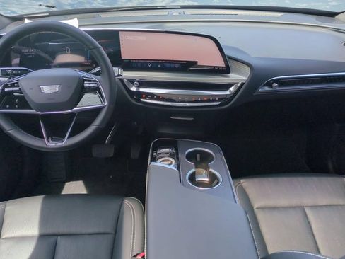 Certified 2024 Cadillac Lyriq Sport RWD image 15