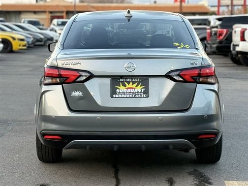 Used 2021 Nissan Versa SV image 6
