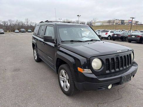 Used 2012 Jeep Patriot Latitude image 6