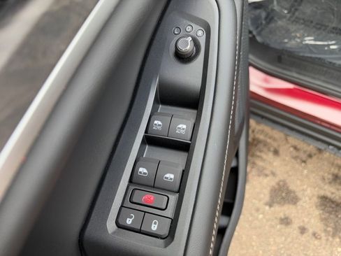 New 2025 Jeep Grand Cherokee Limited w/ Black Appearance Package AWD/4WD image 16