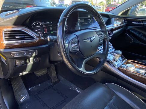 Used 2017 Genesis G90 3.3T Premium image 16