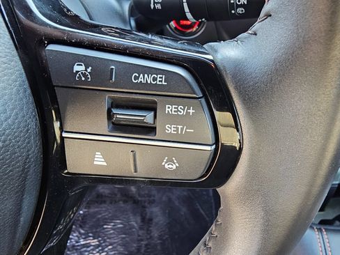 Used 2024 Honda HR-V Sport image 24
