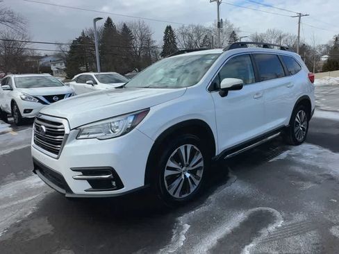Used 2019 Subaru Ascent Limited image 4