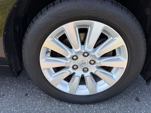 Used 2014 Toyota Sienna XLE w/ Entertainment Package AWD/4WD image 35