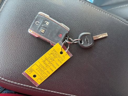 Used 2020 Chevrolet Colorado ZR2 image 12