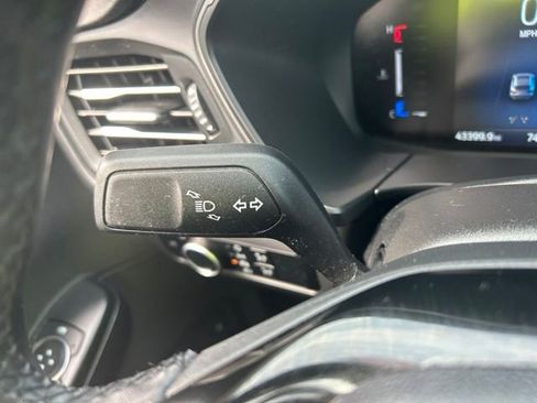 Used 2024 Ford Escape Active AWD/4WD image 25