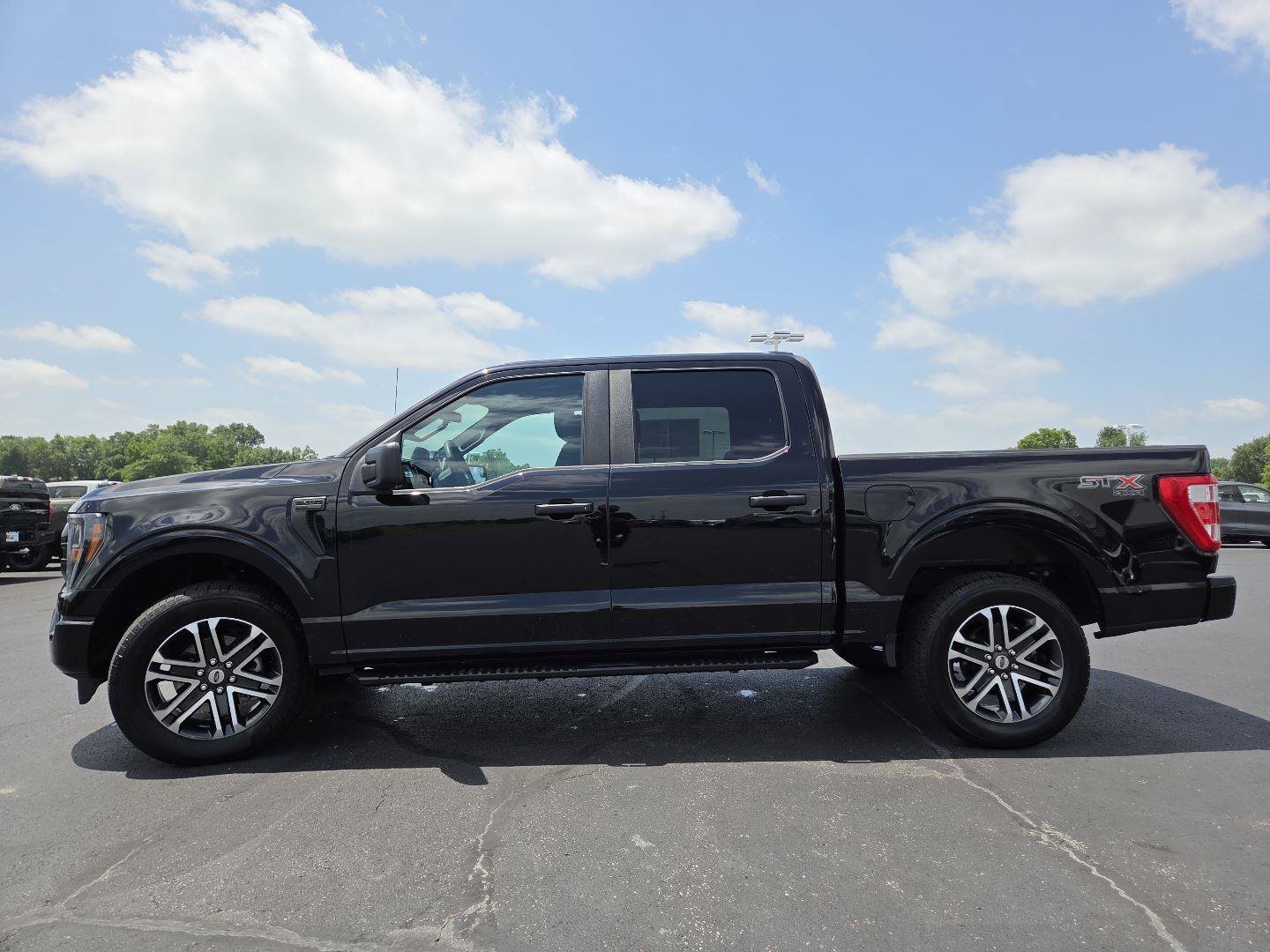 Used 2023 Ford F150 XL w/ STX Appearance Package AWD/4WD image 12