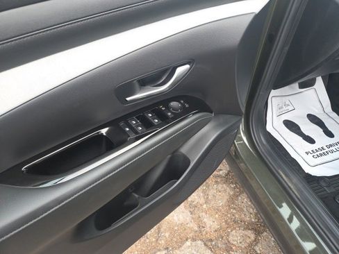 Used 2025 Hyundai Santa Cruz Limited image 19