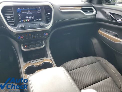 Used 2023 GMC Acadia SLE w/ Elevation Edition FWD image 15