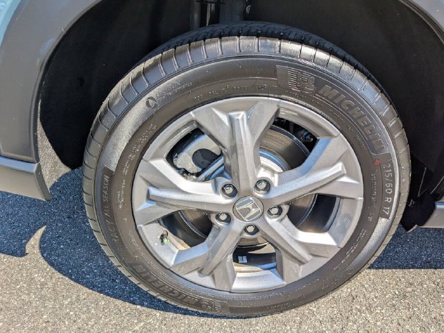 Certified 2026 Honda HR-V LX image 12
