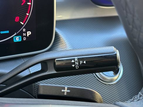 Certified 2025 Mercedes-Benz C 300 4MATIC Sedan image 21