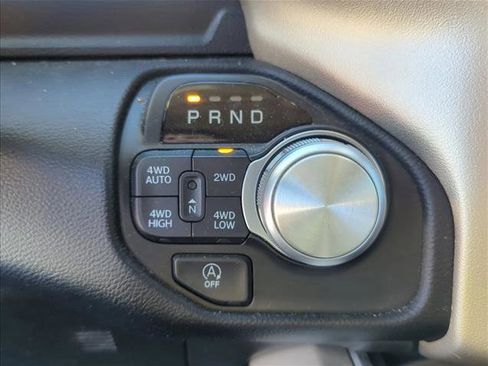 Used 2019 RAM 1500 Laramie image 15