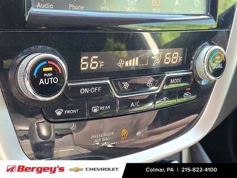 Used 2016 Nissan Murano S w/ Navigation Package AWD/4WD image 18