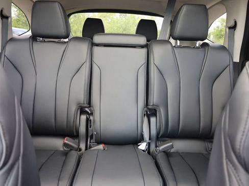 New 2026 Acura MDX SH-AWD image 26