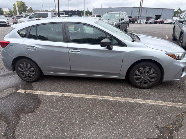 Used 2019 Subaru Impreza 2.0i AWD/4WD image 4