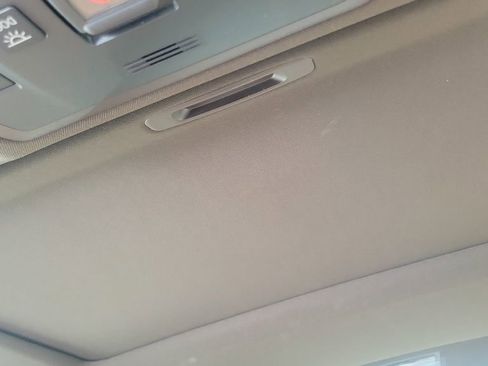 Used 2021 Lexus ES 300h w/ Premium Package FWD image 17