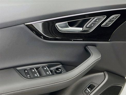 New 2026 Audi Q8 Premium Plus image 19