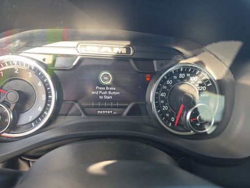 Used 2022 RAM 1500 Laramie RWD image 12