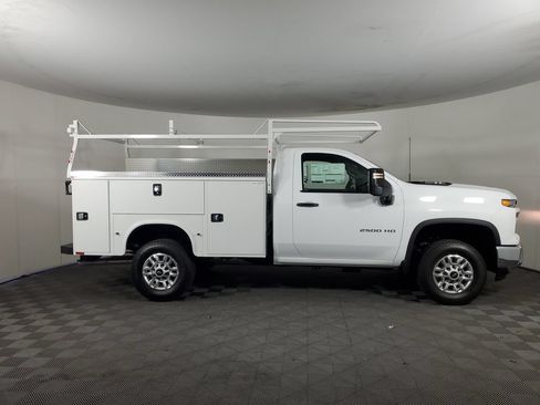 New 2026 Chevrolet Silverado 2500 W/T w/ WT Convenience Package AWD/4WD image 2