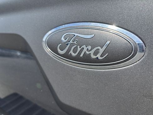 Used 2020 Ford F150 Platinum w/ Technology Package AWD/4WD image 10