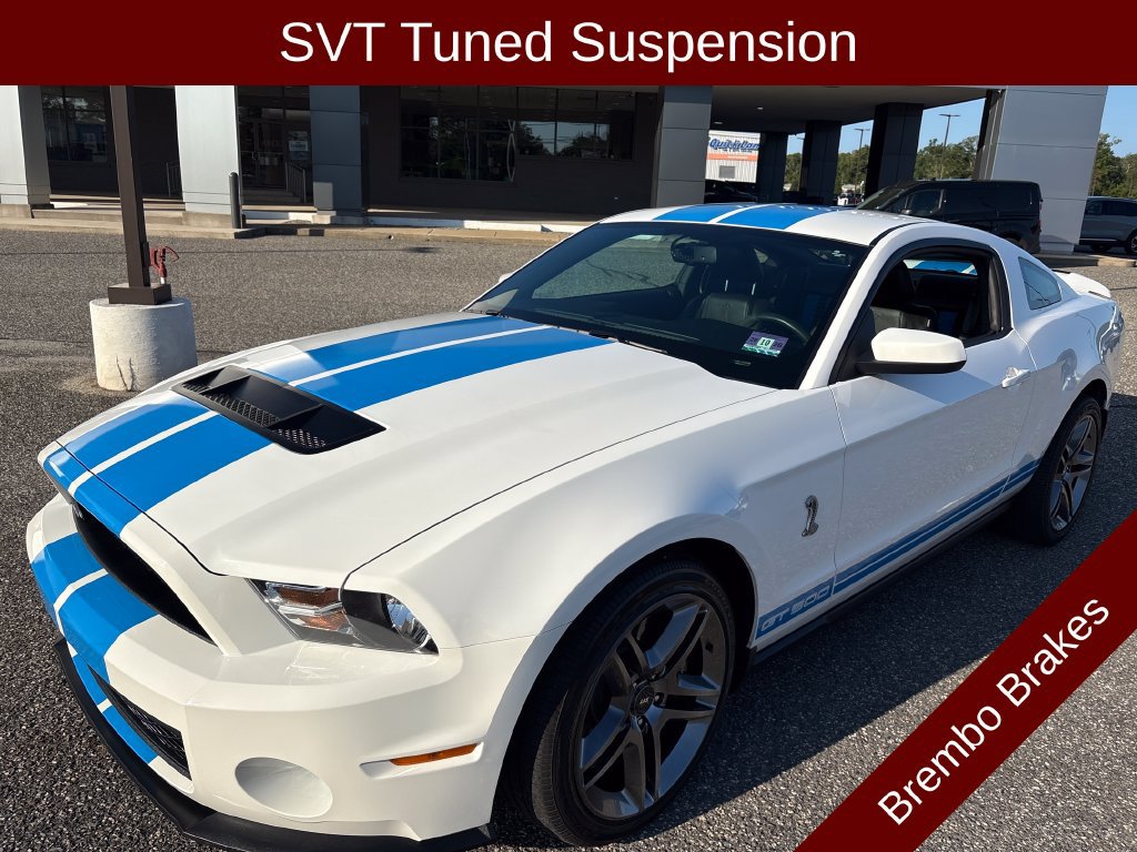 Used 2010 Ford Mustang Shelby GT500 RWD image 4