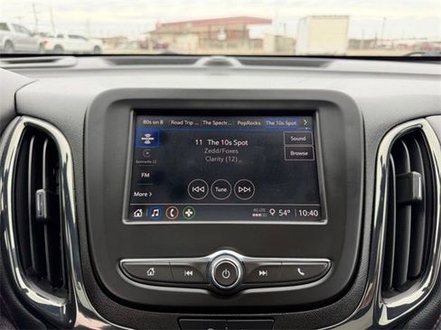 Used 2022 Chevrolet Equinox RS image 14