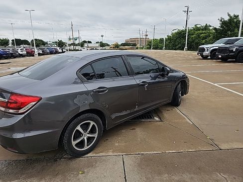 Used 2015 Honda Civic SE image 3