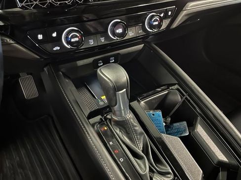 Used 2024 Honda Accord Touring image 29