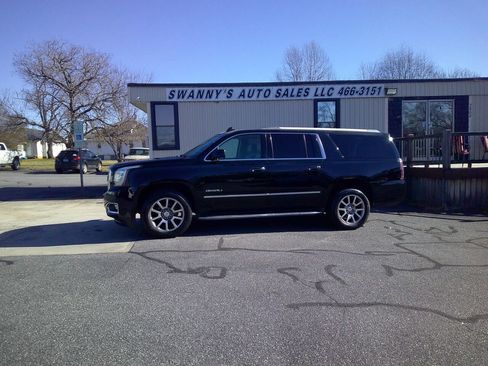 Used 2015 GMC Yukon XL Denali w/ Open Road Package image 1