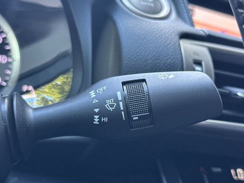 Used 2014 Lexus IS 250 w/ Navigation Package RWD image 32