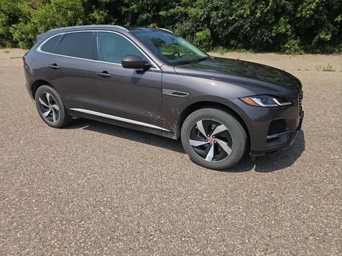 Used 2023 Jaguar F-PACE S AWD/4WD image 26