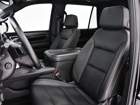 Used 2024 Chevrolet Tahoe Z71 w/ Off-Road Capability Package AWD/4WD image 19
