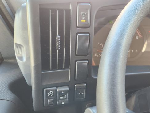 New 2024 Chevrolet Low Cab Forward image 24