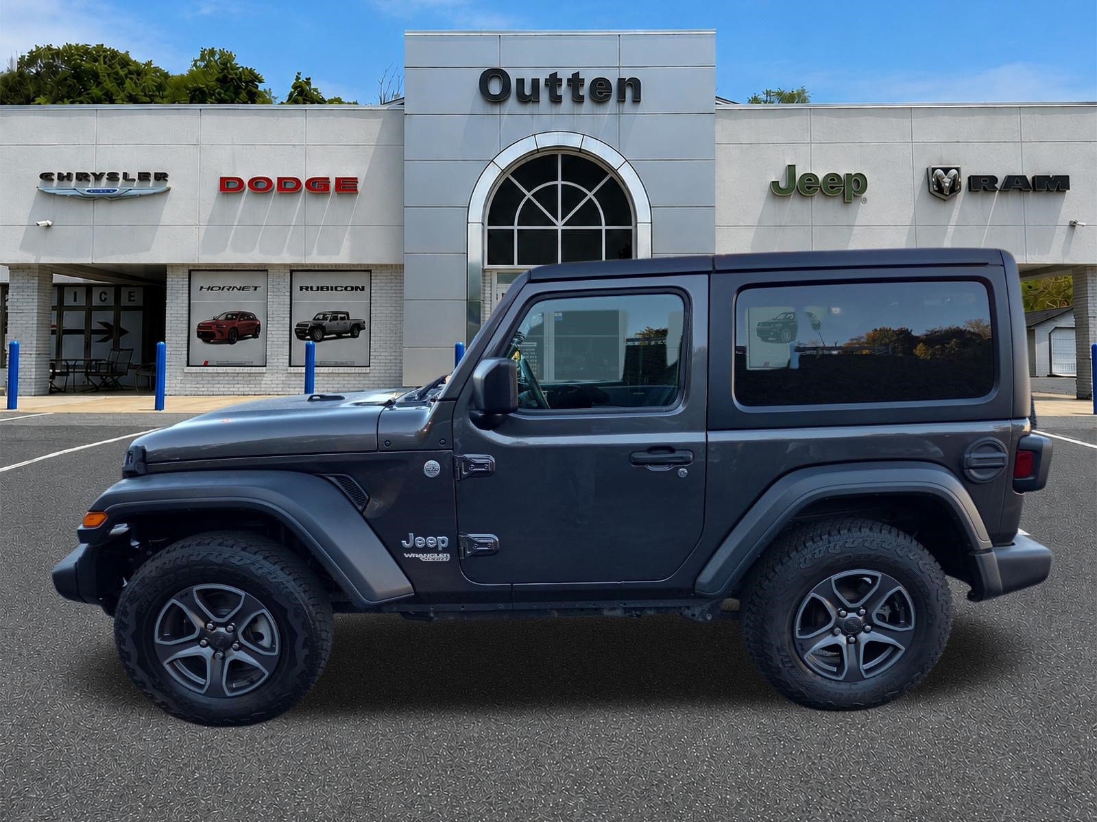 Certified 2019 Jeep Wrangler Sport AWD/4WD image 7