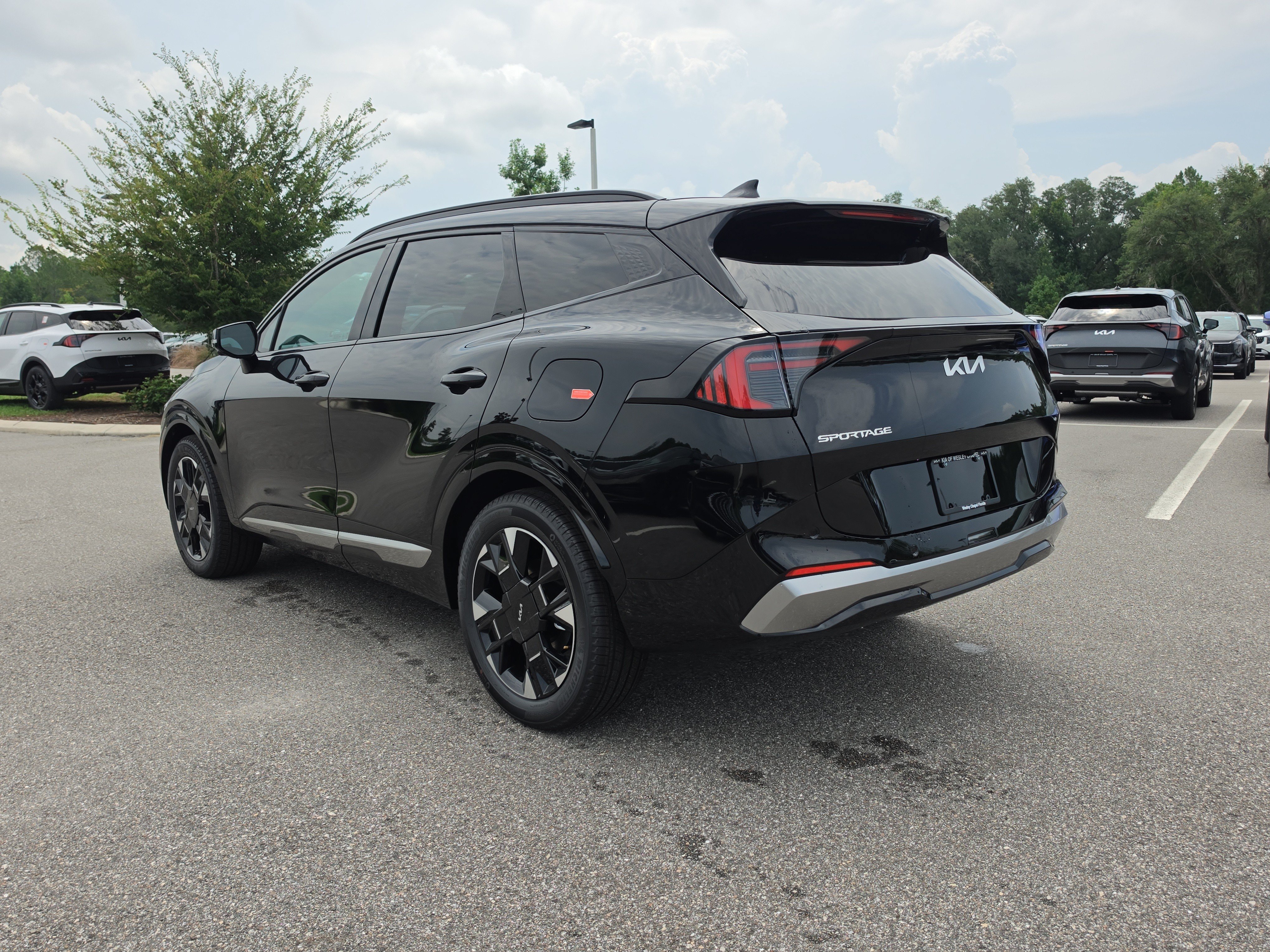 New 2026 Kia Sportage SX FWD image 6